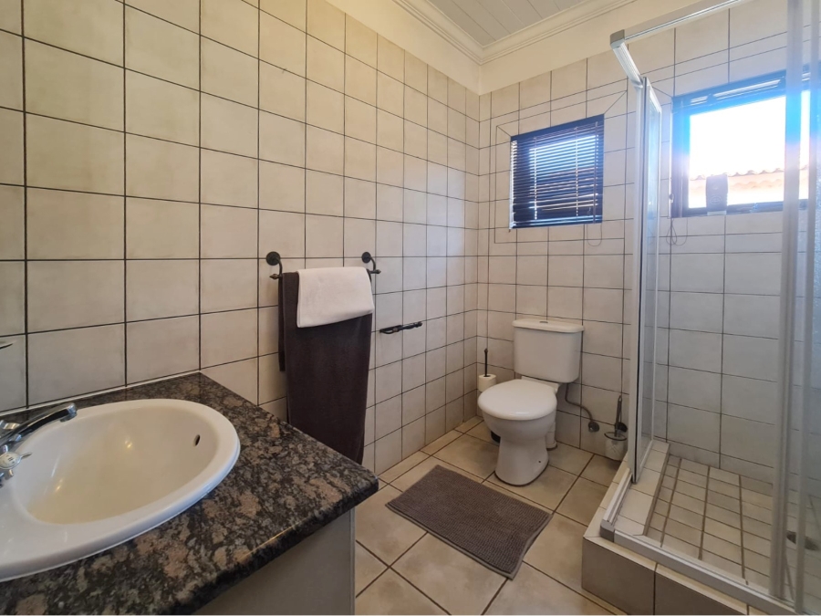 To Let 3 Bedroom Property for Rent in Estate D Afrique North West
